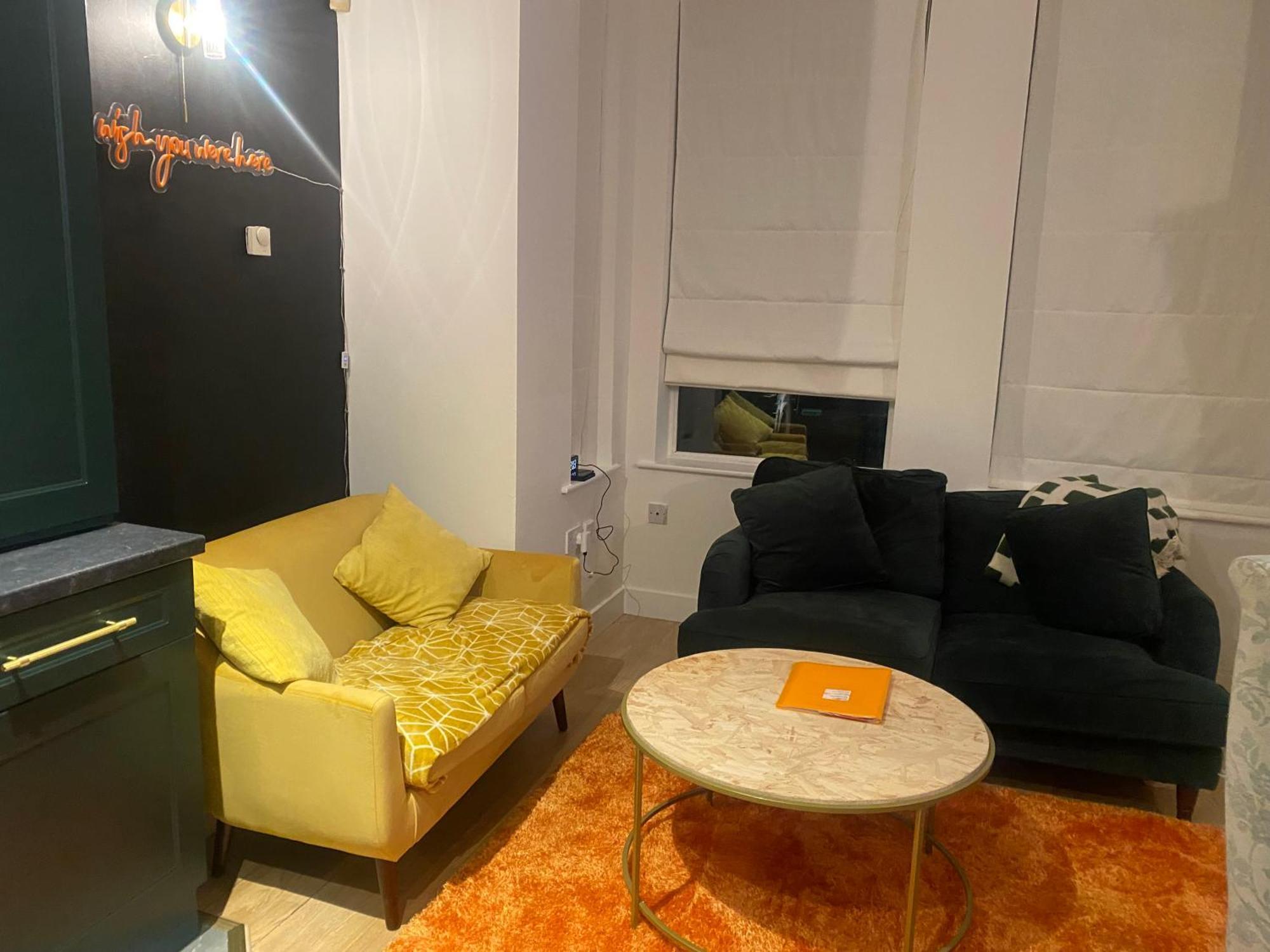 2-bed In Near Centre